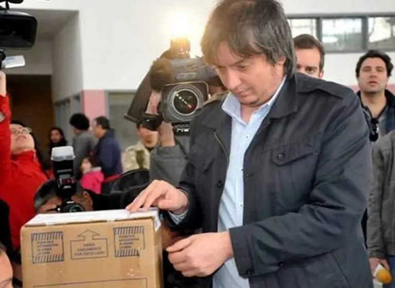 Máximo Kirchner rompió el silencio: dijo que Cristina está "muy bien", pero no sabe cuándo retomará sus funciones