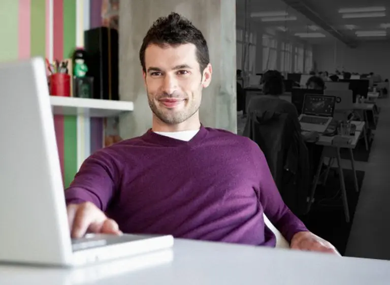 La vida corporativa ya no "garpa": los jóvenes cambian las multinacionales por emprendimientos personales