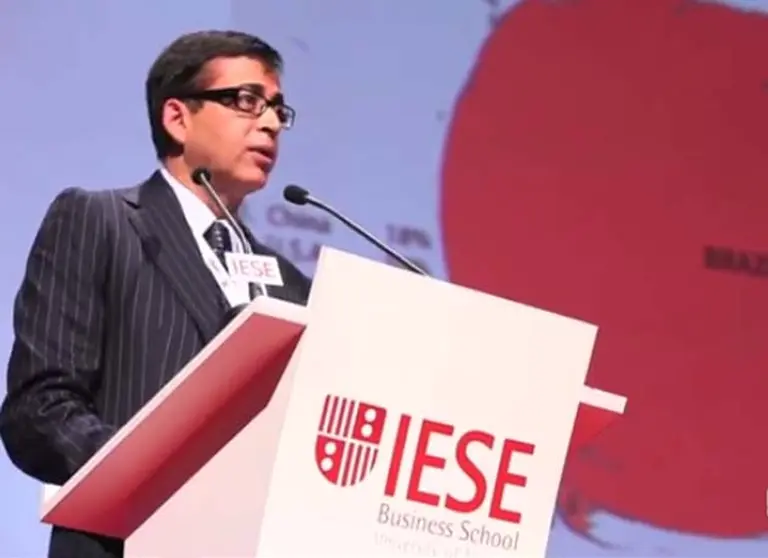 IESE Business School lanza su primer curso masivo online y gratuito