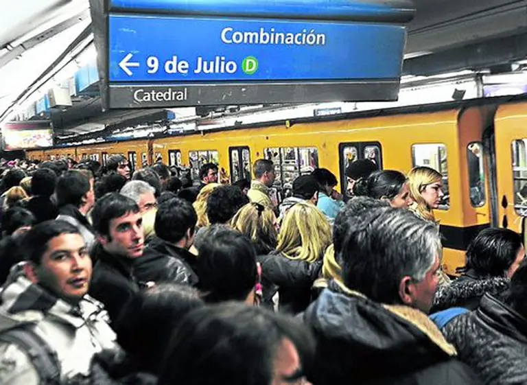 Subte: presentaron un recurso de amparo para impedir el aumento del boleto