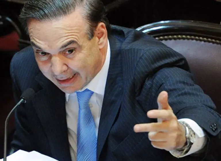 Por las fuertes crí­ticas, frenan el avance sobre la propiedad privada en el Código Civil