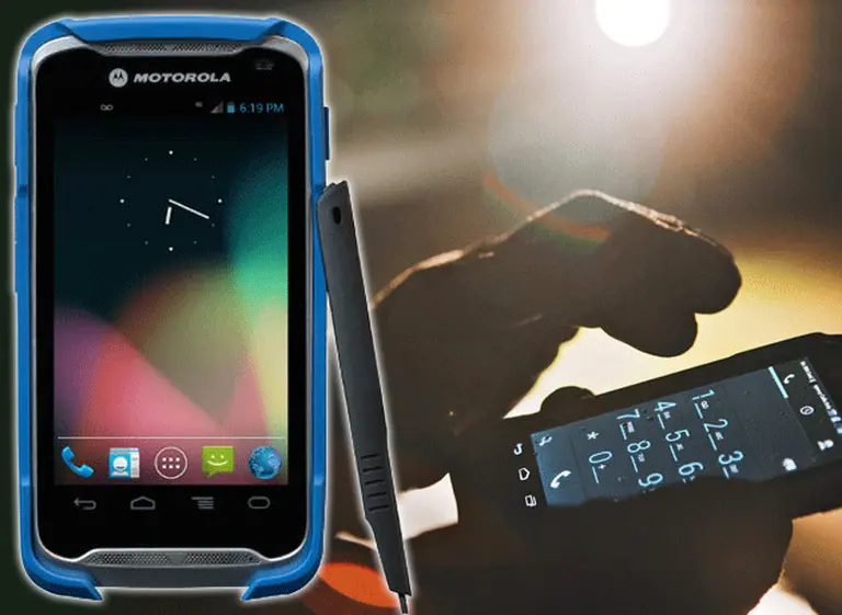 Motorola presenta en la Argentina una computadora "todo terreno" con aspecto de un smartphone