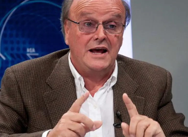 Mendiguren pide a Macri que explique en qué consiste el cambio y rechazó un posible ajuste