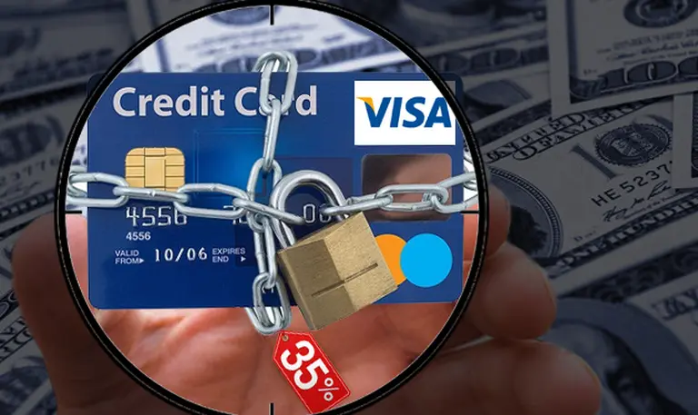 En la primera semana del recargo del 35%, cayeron las compras en dólares con tarjeta