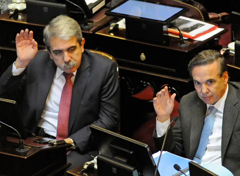 El oficialismo presentó proyecto para que los supermercados paguen las multas