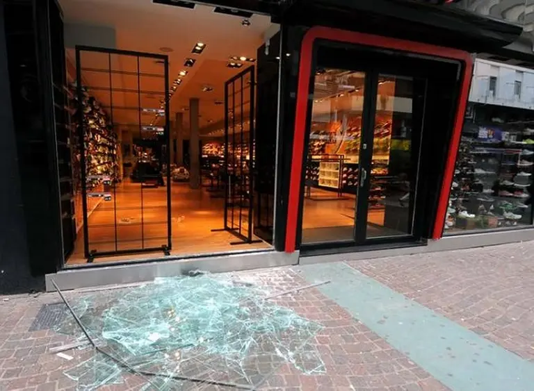 Mar del Plata suspendió las clases y el transporte público por los saqueos