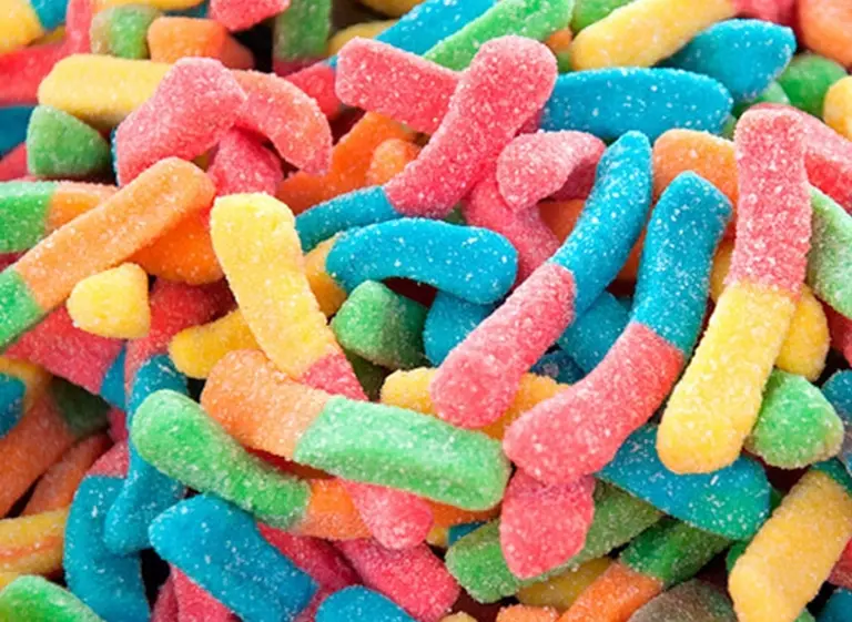 Insólito: funcionario K gastó  $95.000 en caramelos y $40.000 en tutucas