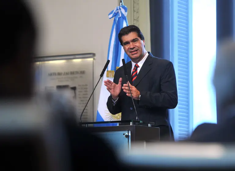 La Casa Rosada refinancia la deuda de las provincias para contener la emisión de cuasimonedas