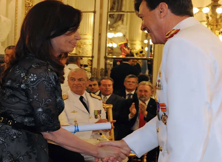 Cortiñas, Solanas y Carrió celebraron la detención de César Milani por los secuestros en la dictadura