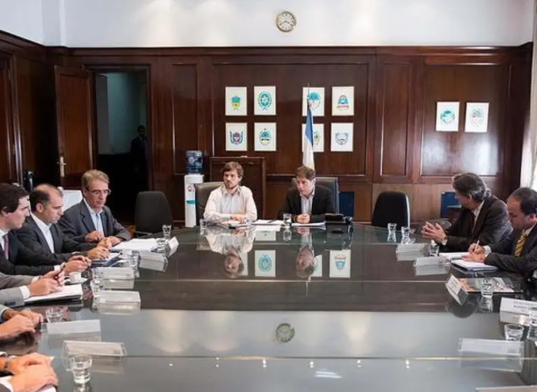 Kicillof se reunió con petroleras para pedir que aumenten la producción del sector