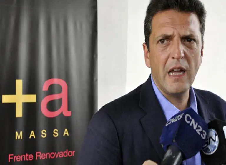 Massa propone suspender los despidos por 6 meses