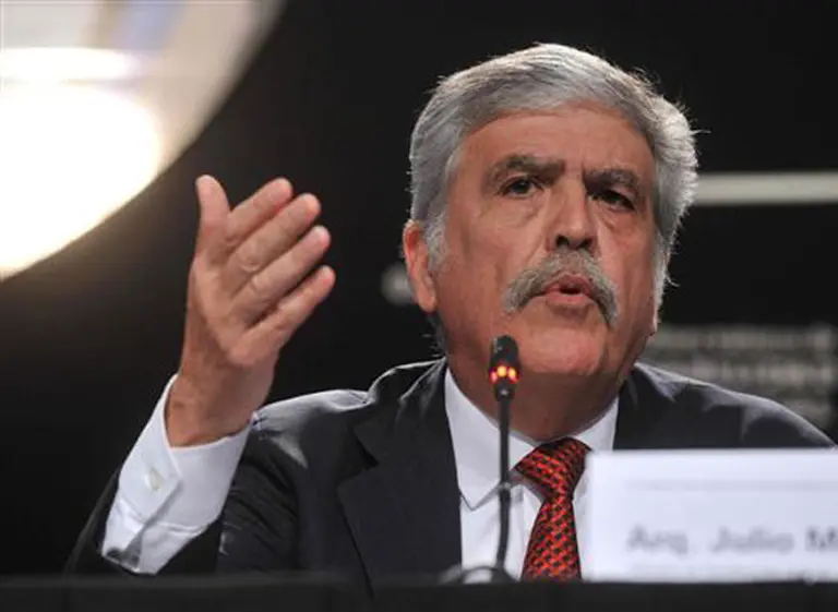 De Vido admitió déficit energético de u$s9.000 M pero destacó superávit en la actividad minera