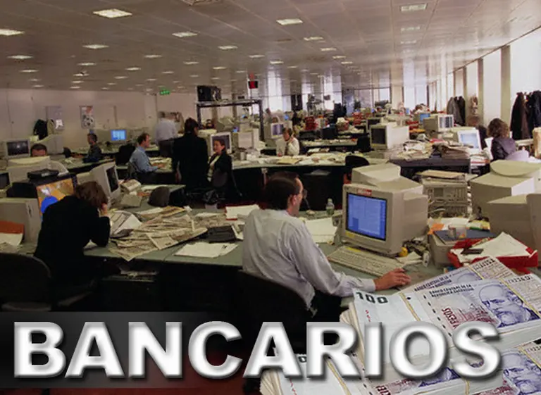 Los empleados bancarios cerraron una suba salarial del 29% y anunciaron que no adherirán al paro general