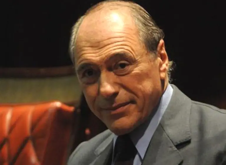 Zaffaroni y Sabsay, en contra del fallo de la Corte sobre lesa humanidad