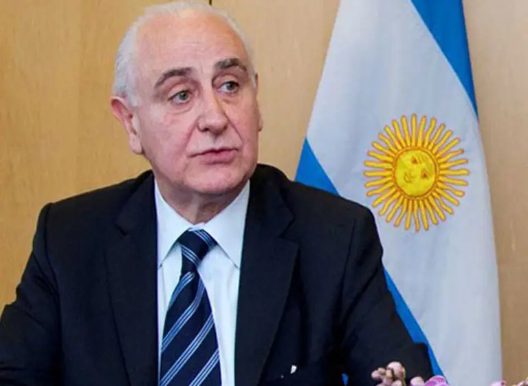 Para Remes Lenicov, el anuncio de Vanoli es una "expresión de deseos"