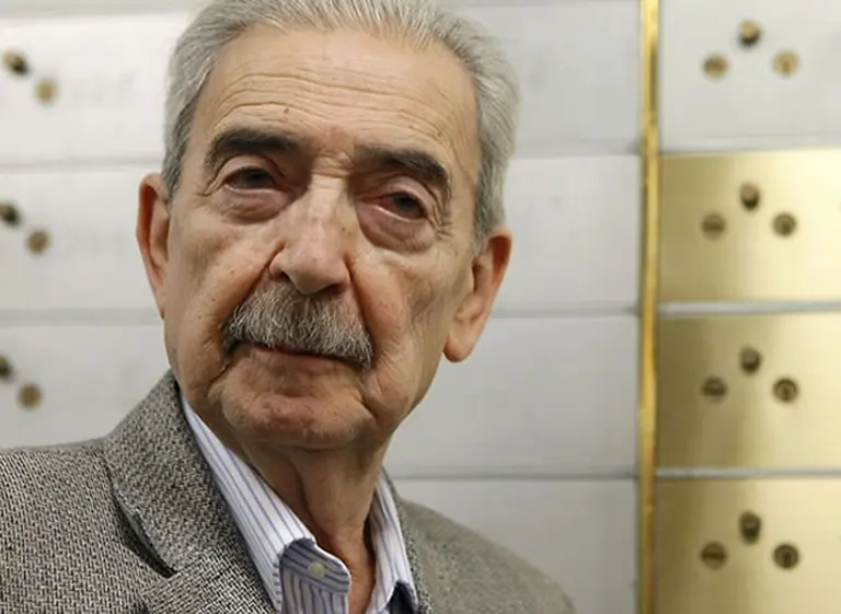 A los 83 años, falleció el poeta Juan Gelman en México