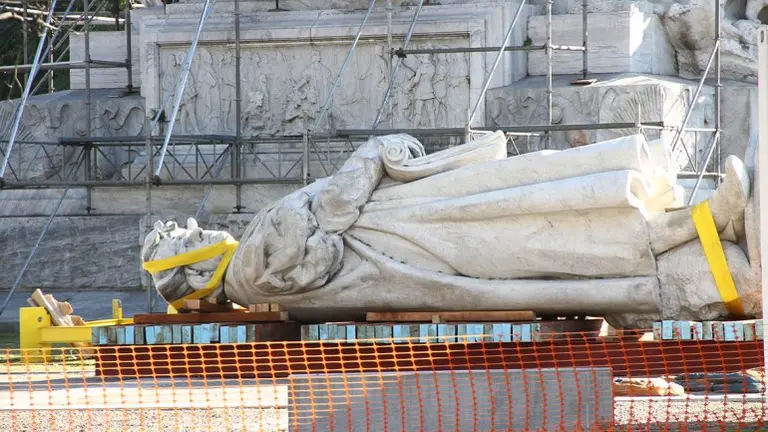 Monumento a Cristóbal Colón: promulgan la ley del traslado al Aeroparque