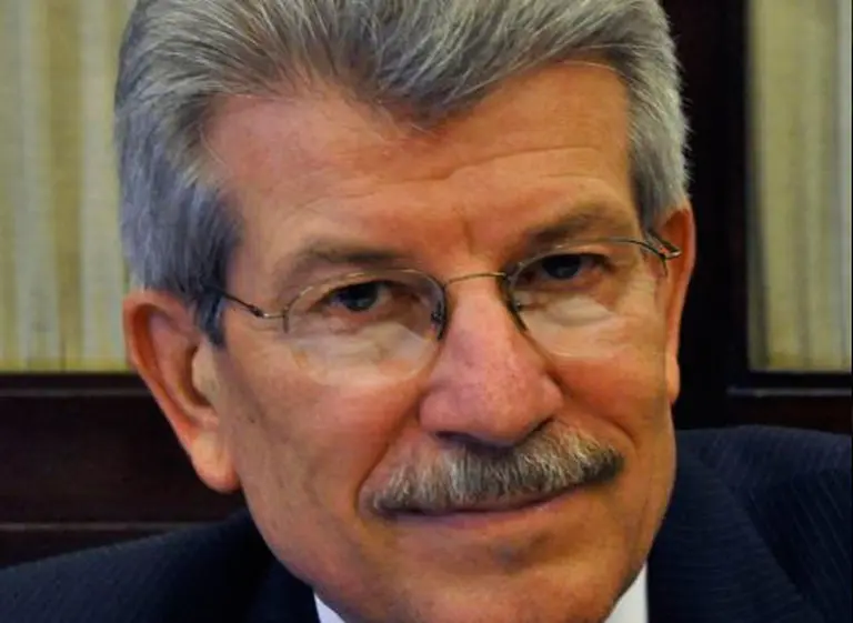 Fábrega admitió que la suba de tasas frenará la inflación pero llevará a un escenario más recesivo