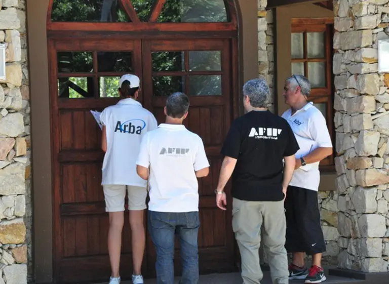 La AFIP y ARBA fiscalizaron los balnearios de Monte Hermoso y Claromecó