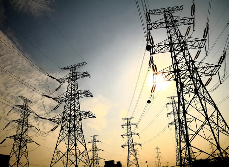 Pese a la ayuda oficial, Edenor anunció pérdidas por $723 M en el trimestre