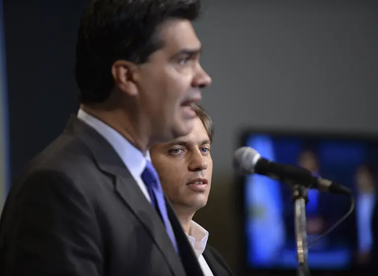 Abren el cepo cambiario: el Gobierno vuelve a autorizar la compra de dólares para atesoramiento