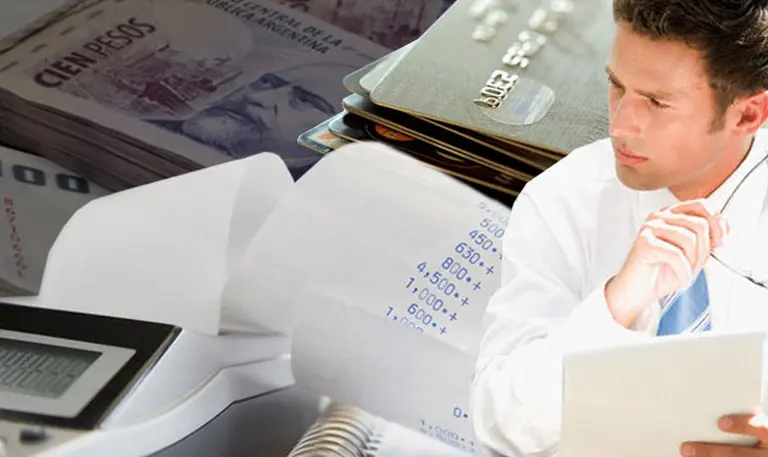 Pida un peso, devuelva tres: el costo de créditos personales y tarjetas, en lo más alto de la década