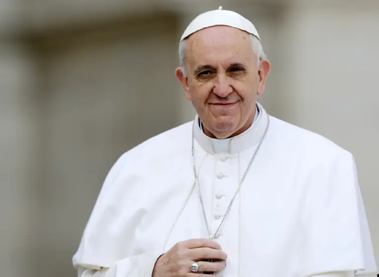 El papa Francisco es candidato al premio Nobel de la Paz