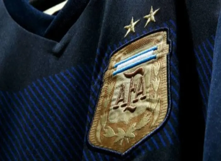 Esta es la camiseta alternativa que usará la Selección Argentina en el Mundial de Brasil