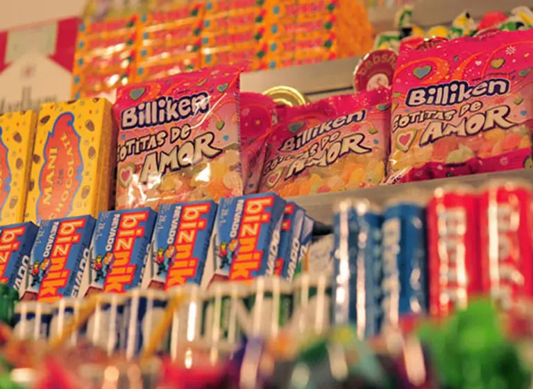 Las galletitas y golosinas tampoco se salvan de la caí­da del consumo