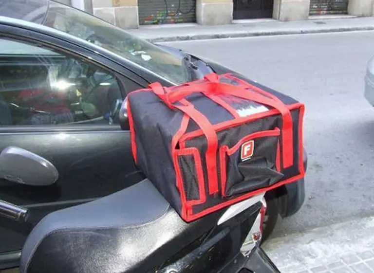 Simulaba que hací­a delivery de sushi pero repartí­a marihuana