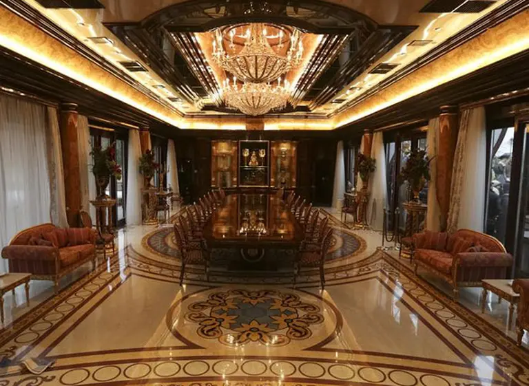 Conozca la lujosa mansión del ex presidente ucraniano destituido