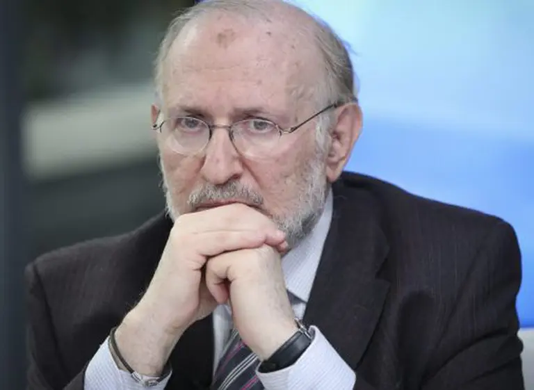 Mario Blejer: "los fondos buitre van a sentarse a negociar"