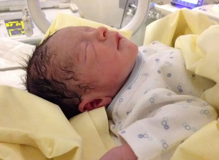 Nació Lito Junior, el primer hijo varón de Carlos Tévez