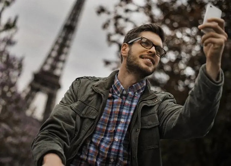 Bouygues quiere invertir casi 11.000 M de euros para crear una "telco" gigante en Francia