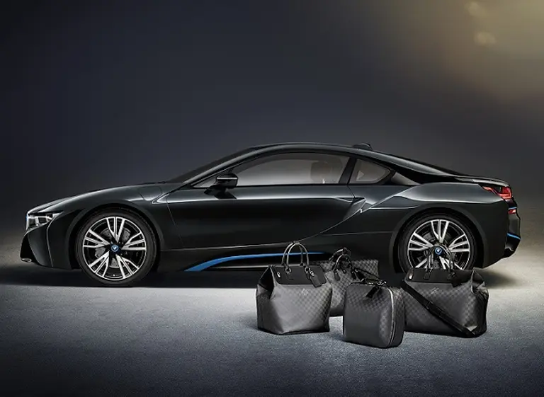 Louis Vuitton diseña equipaje a medida para el BMW i8