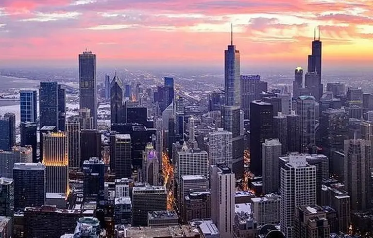 Moody's le rebaja la nota a Chicago y ya se encuentra a un paso de la quiebra