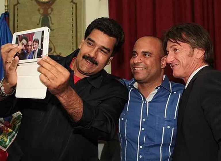 Nicolás Maduro quiere que Sean Penn sea su vocero en Estados Unidos