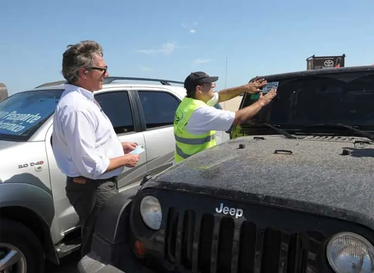 La Provincia podrí­a secuestrar más de 11.000 autos por deudas de patentes
