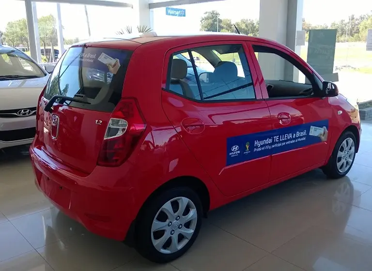 Hyundai premia con un viaje al Mundial de Fútbol a quienes prueben el i10