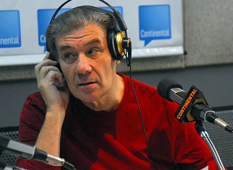 Ví­ctor Hugo, furioso con radio Continental por dejarlo fuera de aire