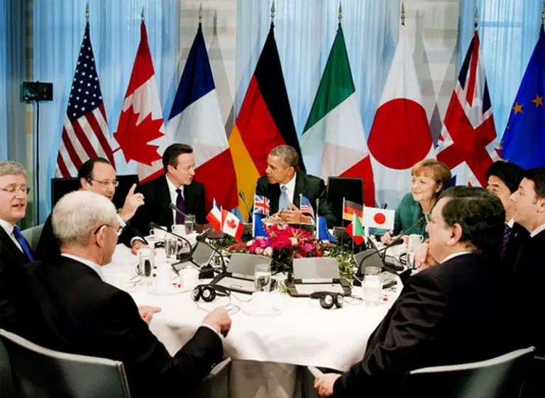 Expulsan a Rusia del G-8 en represalia a la anexión de Crimea