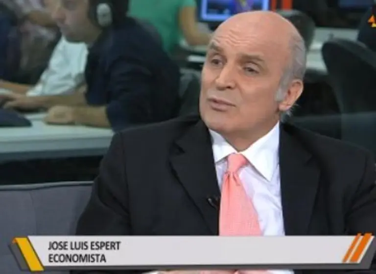 Quita de subsidios: Espert habla de una "economí­a de guerra"