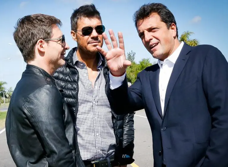 Massa, Tinelli y Suar charlaron sobre fútbol y polí­tica en plena grabación de Showmatch