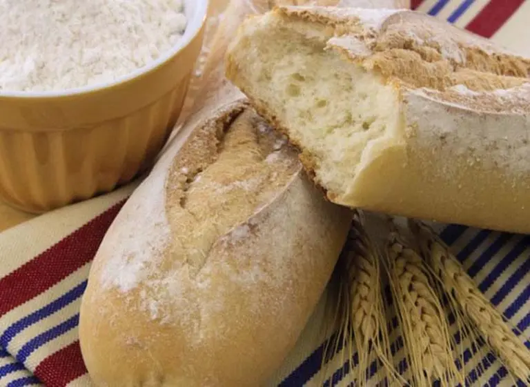 El precio de la harina se incrementó 100% en noviembre y el kilo de pan costará más de $30