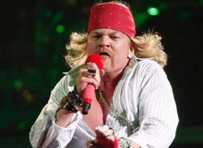 Todos contra Axl Rose: las redes sociales estallaron tras el show de los Guns N' Roses