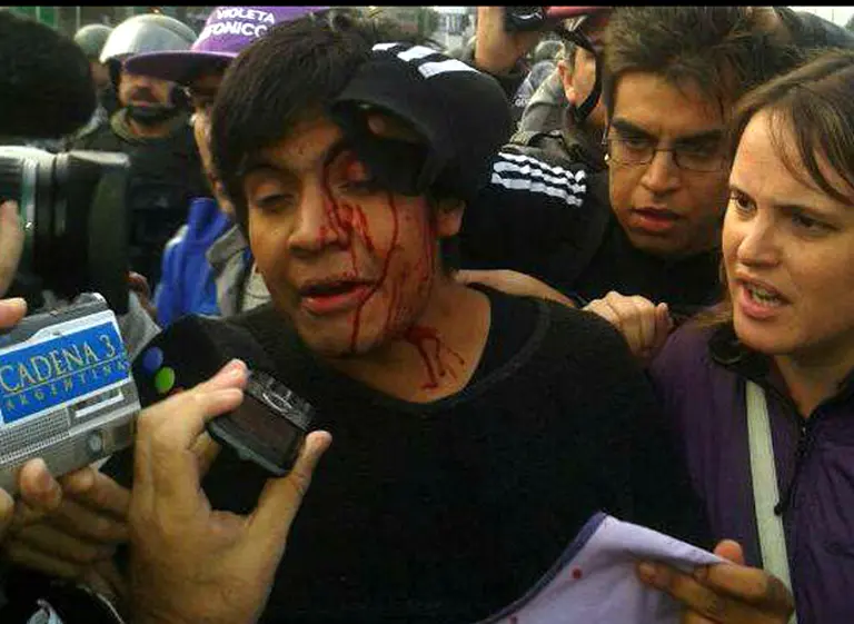 Represión, balas de goma y corridas: los hechos de violencia durante la huelga