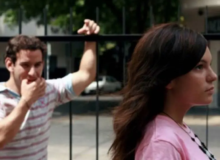 Buscan sancionar al acoso callejero con multas que van de $3.000 a $25.000