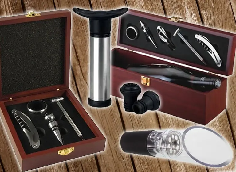 Seis accesorios inútiles para disfrutar de un vino que hay que evitar comprar