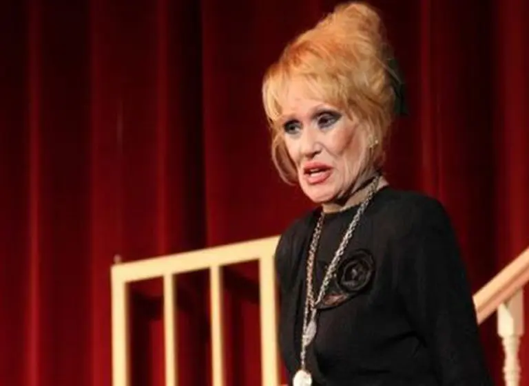 El último adiós a Norma Pons: velaron sus restos en la Legislatura porteña y los despidieron en Chacarita