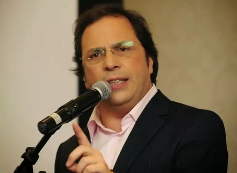 Darí­o Giustozzi denunció que "hay un pacto entre Macri y Cristina Kirchner"